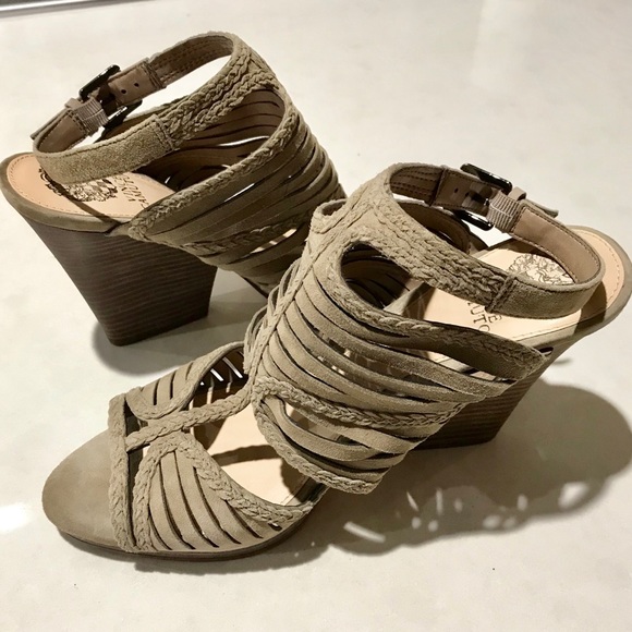 New Vince Camuto Janil Open Toe Suede Sandals - Picture 3 of 8